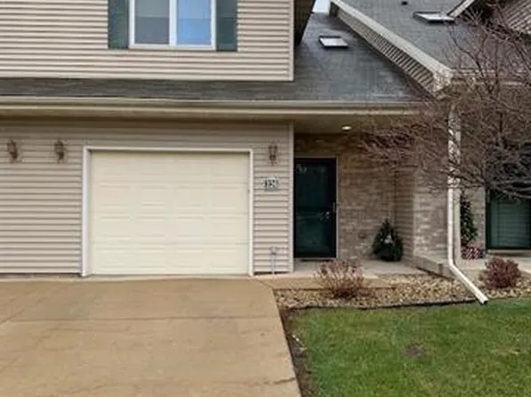 326 Alpine Meadow Circle, Oregon, WI 53575