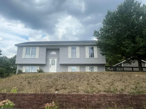 424 Whispering Wind Rd, Hancock, MD 21750