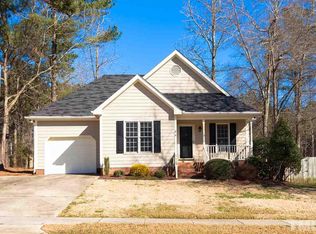 505 Corwood Dr, Fuquay Varina, NC 27526