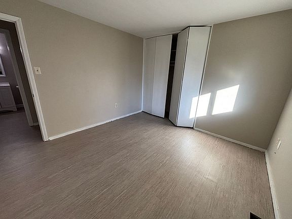 4th image of 1421 Vandenberg Cir