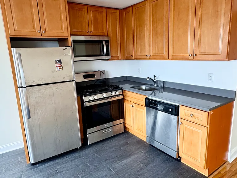 10 Wendell St #20 — Photo 6