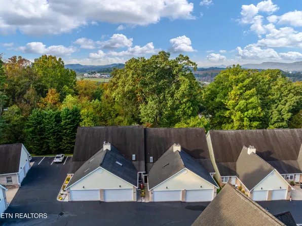 3711 Apple Grove Cir, Kingsport, TN 37664
