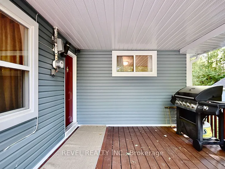 39 Domar Rd — Photo 23