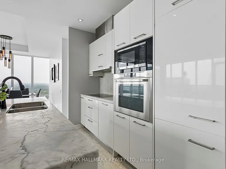 90 Park Lawn Rd #Penthouse 3101 — Photo 15