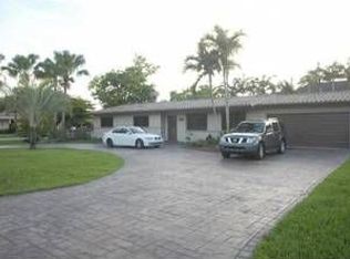 10740 SW 73rd Ave, Pinecrest, FL 33156