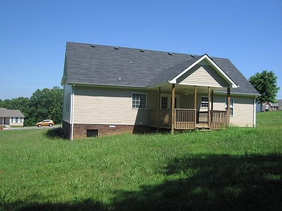 3rd image of 1414 Amy Ave