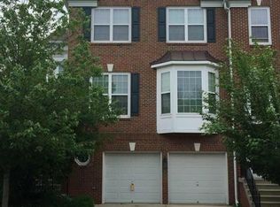 5235 Jule Star Dr, Centreville, VA 20120