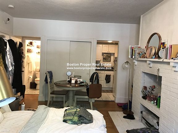 289 Newbury #2 Boston - Back Bay Unit Photo 4