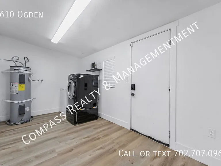 1610 E Ogden Ave — Photo 33
