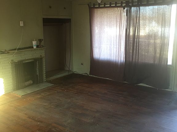5th image of 128 N Knollwood Dr