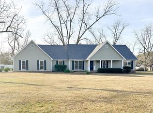 4504 Wellington Woods Dr, Hahira, GA 31632