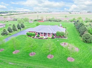 27447 S Wildwood Dr, Monee, IL 60449