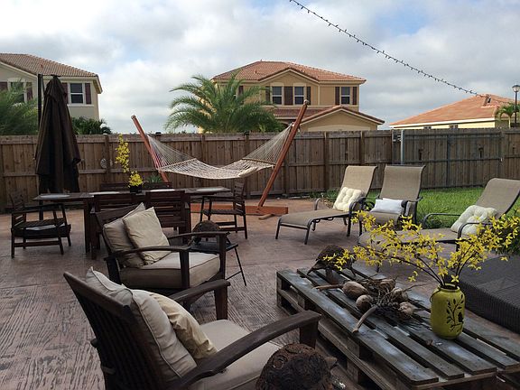 Spacious back yard cement 