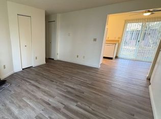 Jamestowne Plaza Apartments, West Linn, OR 97068