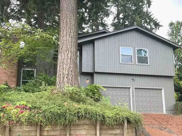 10120 SW Paulina Dr, Tualatin, OR 97062