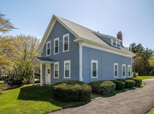 2014 E Main Rd #2, Portsmouth, RI 02871