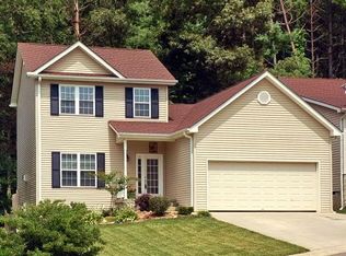 46 Woodcreek Cir, Swannanoa, NC 28778