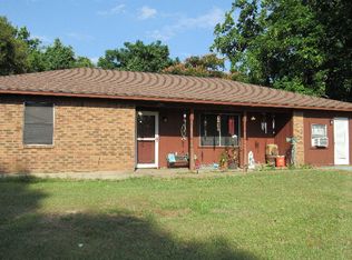 1704 S Jackson St, Palestine, TX