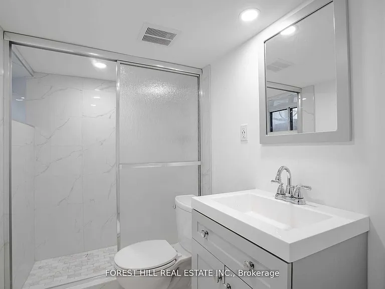 137 Earlscourt Ave #MAIN — Photo 7