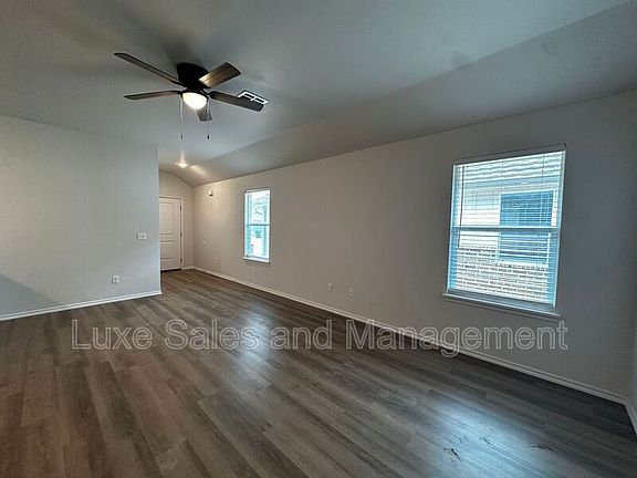 3rd image of 3715 Franks Way