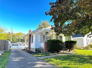 8302 Chesterfield Ave, Parma, OH