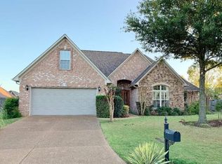 50 Jacob St, Jackson, TN 38305