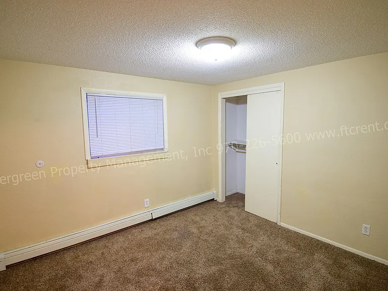 L-05 — Photo 6