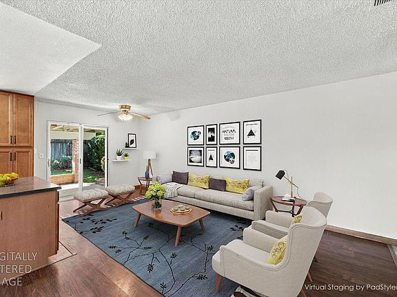 3rd image of 3359 Butler Ct