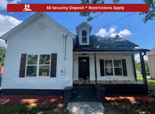209 N Davis Ave, Newton, NC 28658