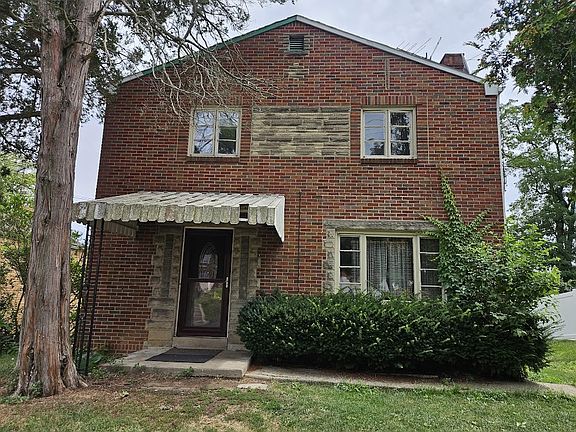 2nd image of 1641 Dagmar Ave