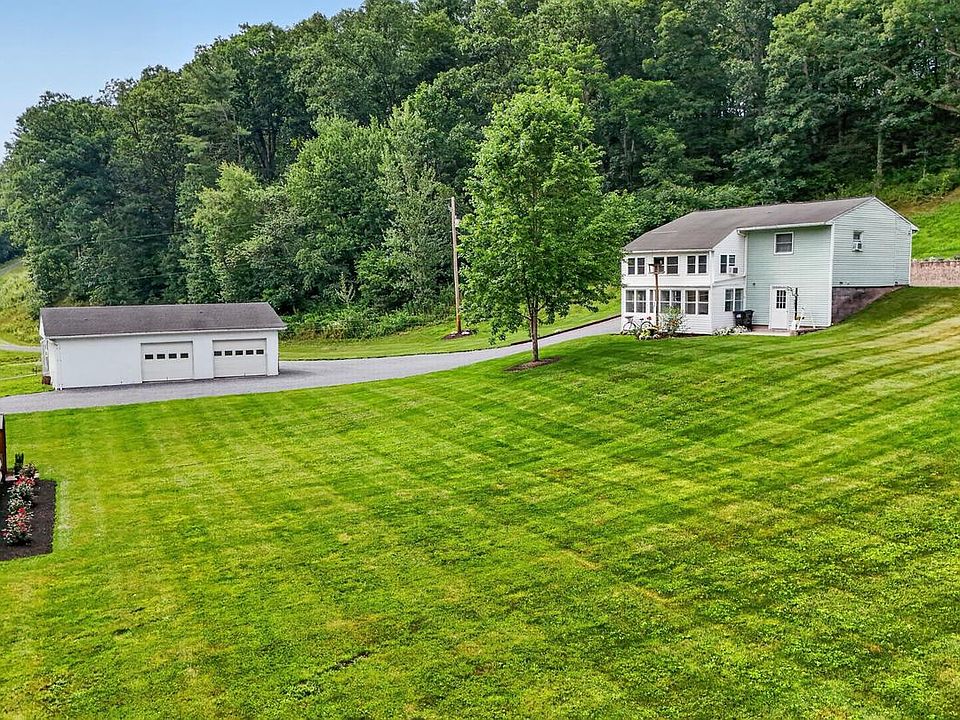 1st image of 542 Honeymoon Trail Rd