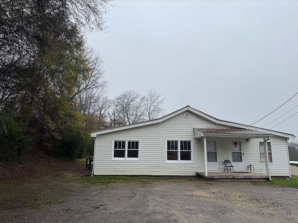 1st image of 354 Poplar St #A