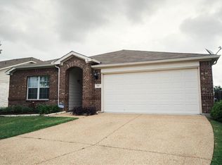 792 Kingfisher Ln, Leander, TX 78641