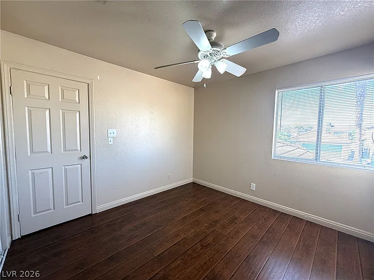 4541 Fireside Ln — Photo 15