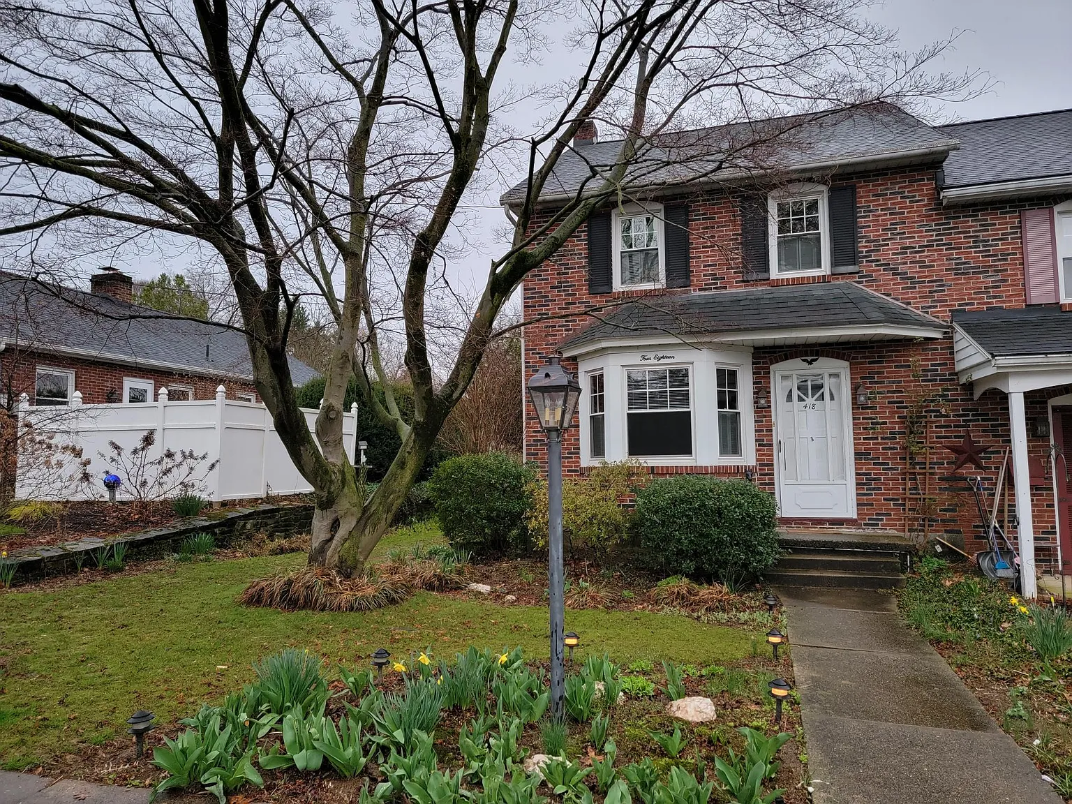 3 bed, 1252 sqft, $1,795 — Photo 2
