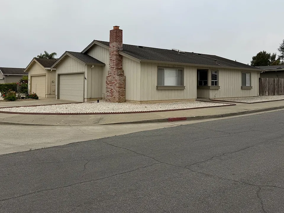 745 Cedar Dr