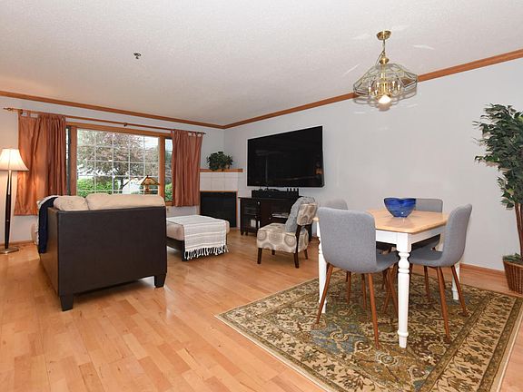 5th image of 10027 W Whitnall Edge Dr