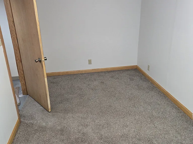 1131 Kingsford St #1 — Photo 6