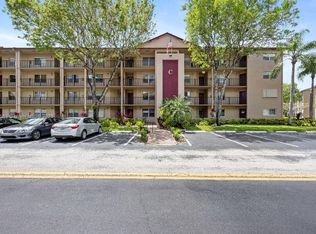 700 SW 128th Ave APT 214C, Pembroke Pines, FL 33027