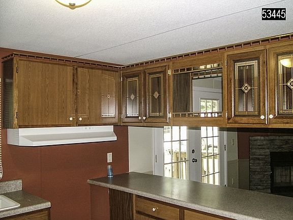 3rd image of 291 River Lake Dr