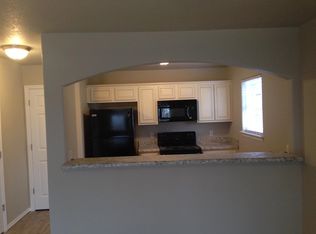 15 S 25th St #15B, Van Buren, AR 72956