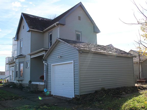 3rd image of 500 W Vine St