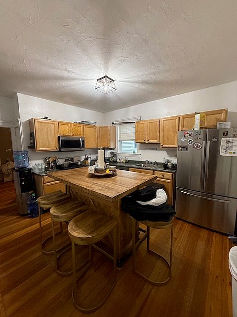 1st image of 200 Jewett St Floor 1
