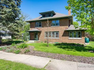 356 Scott Ave NW, Grand Rapids, MI 49504