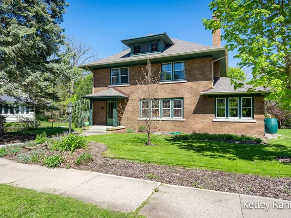 356 Scott Ave NW, Grand Rapids, MI 49504