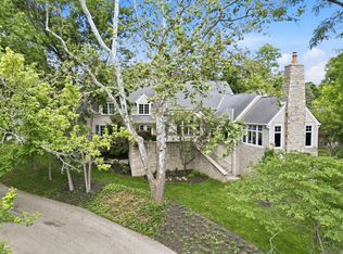 2950 Linkbury Ln, Upper Arlington, OH 43221