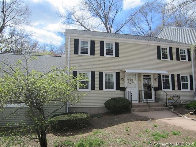 1st image of 5 Boxwood Ln #5