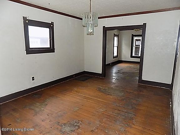 4th image of 310 N 32nd St