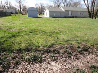 1201 W Concord St, Marion, IL 62959