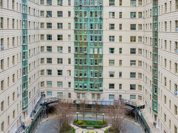 225 West 86th Street image 10 of 20